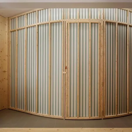 Baso Enea By Feelfree Apartament